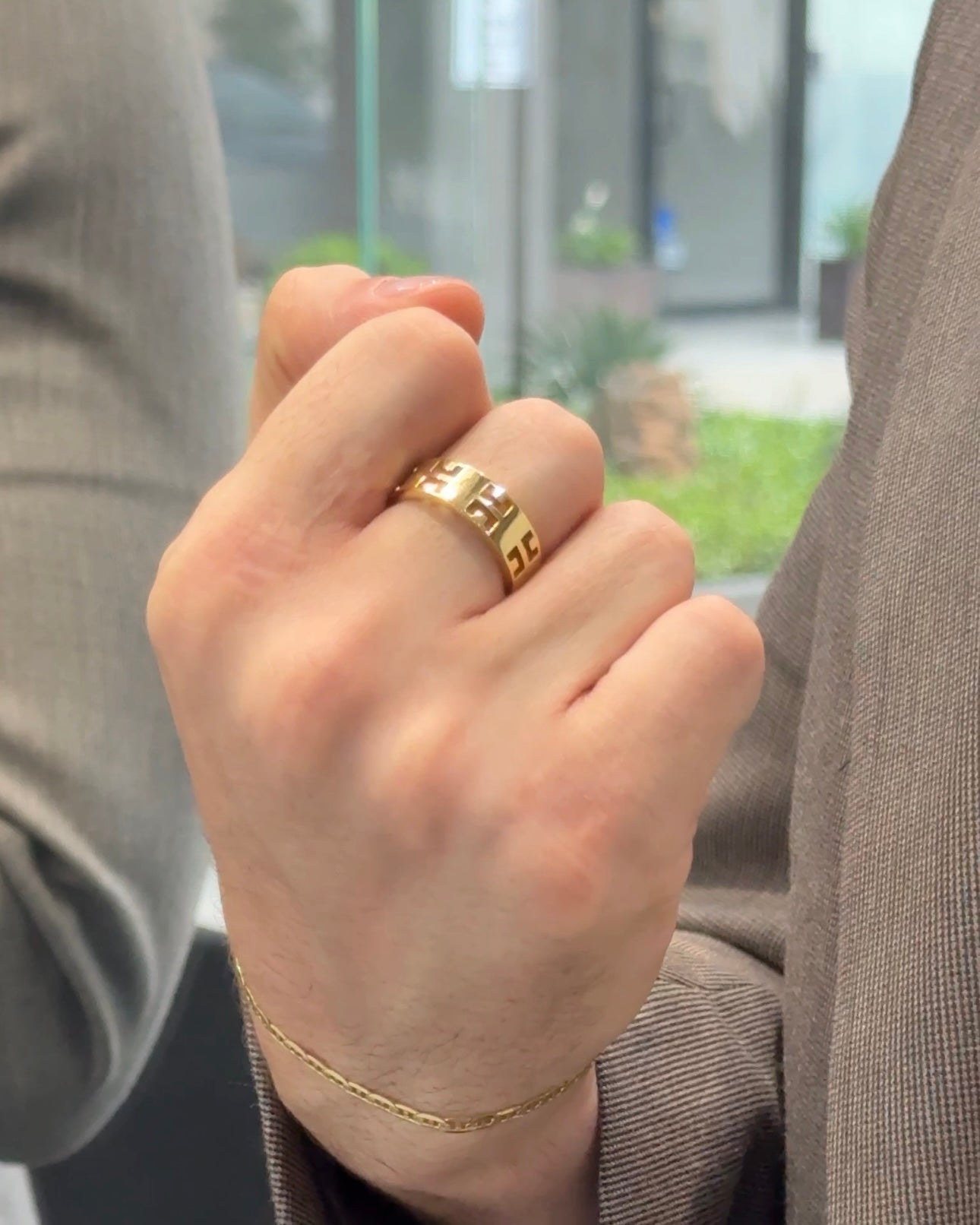 Exclusive GOLDEN HILLRING - Oro 10K